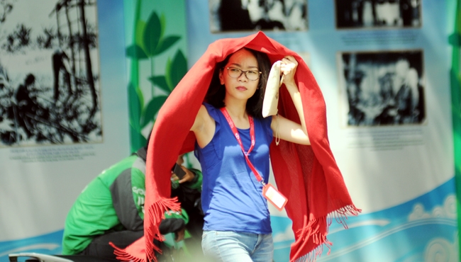 Nắng[-]nóng[-]diện[-]rộng[-]có[-]khả[-]năng[-]kéo[-]dài[-]đến[-]ngày[-]28/4